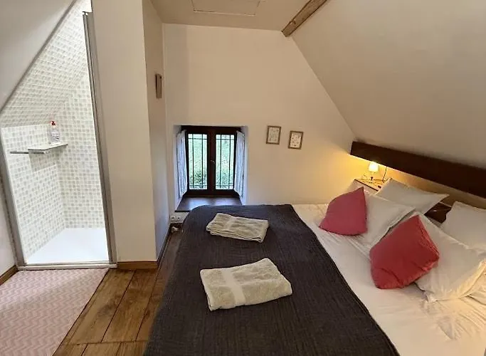 Domaine Du Manoir De Vains